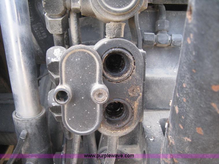 image for item B8417 1998 Case IH Magnum 8950 MFWD tractor