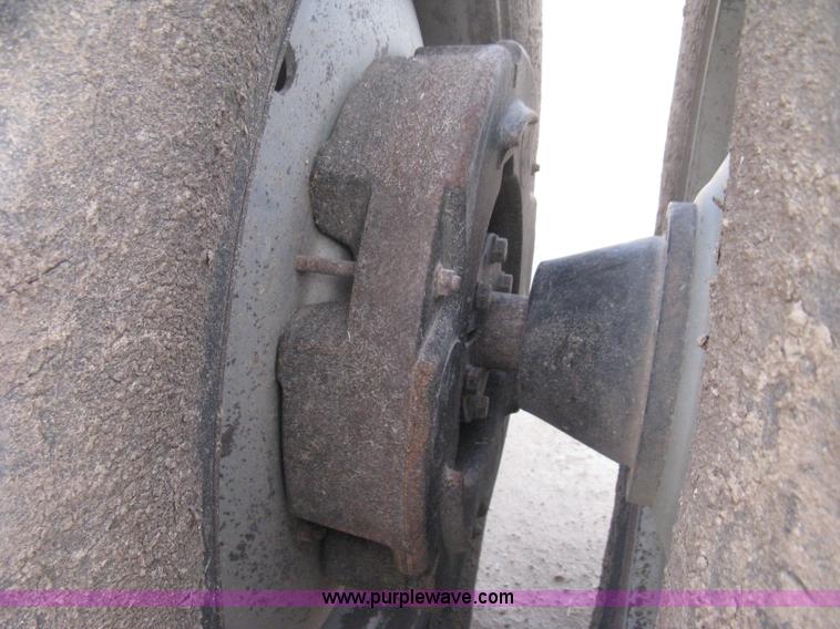 image for item B8417 1998 Case IH Magnum 8950 MFWD tractor