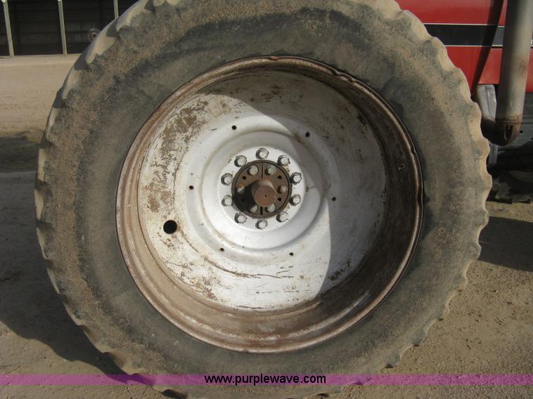 image for item B8417 1998 Case IH Magnum 8950 MFWD tractor