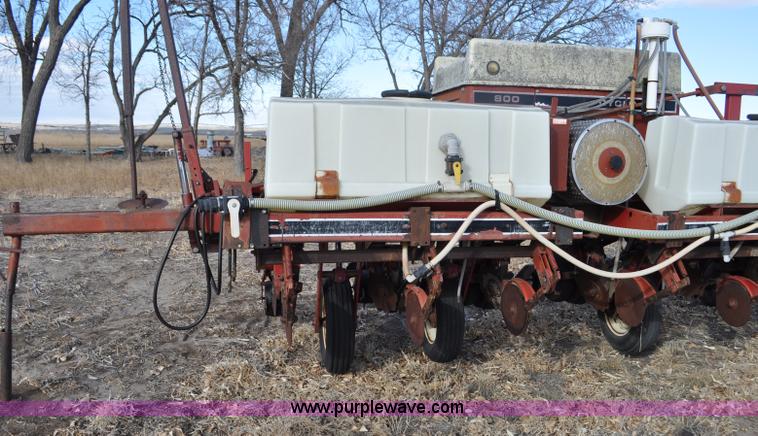 image for item C3389 Case IH 800 planter