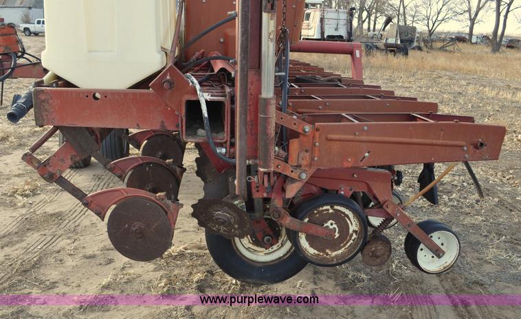 image for item C3389 Case IH 800 planter