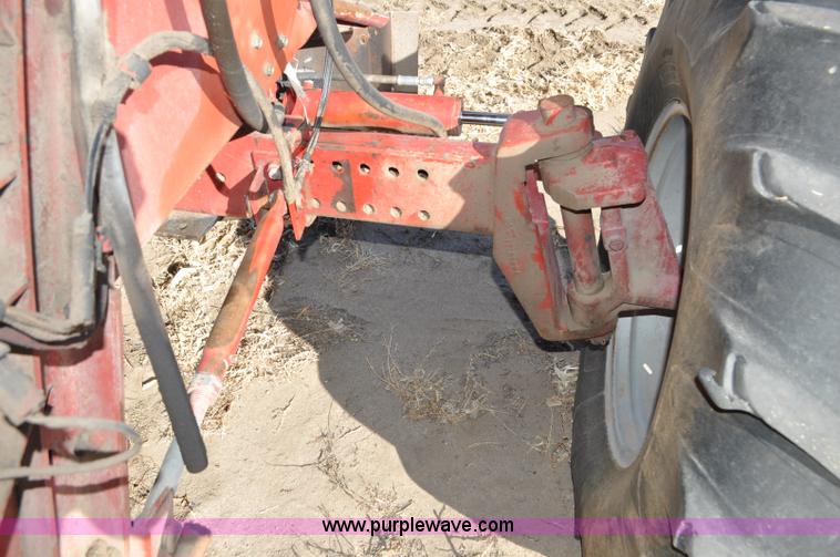 image for item C3390 1990 Case IH 1680 combine