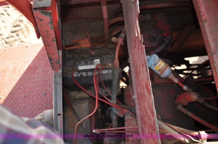 image for item C3390 1990 Case IH 1680 combine