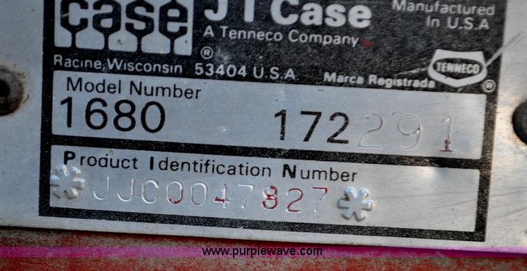 image for item C3390 1990 Case IH 1680 combine