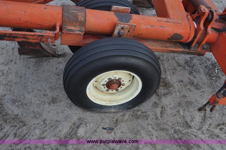 image for item C3391 Massey Fergusen 570 five bottom rollover plow