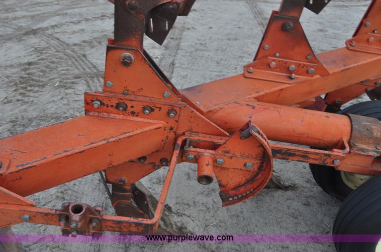 image for item C3391 Massey Fergusen 570 five bottom rollover plow