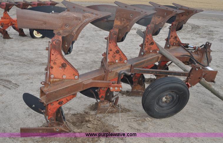 image for item C3392 International 140 four bottom rollover plow