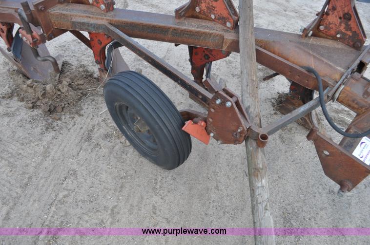 image for item C3392 International 140 four bottom rollover plow