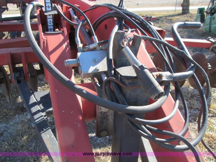 image for item D7136 Case IH 6800 combo mulch ripper