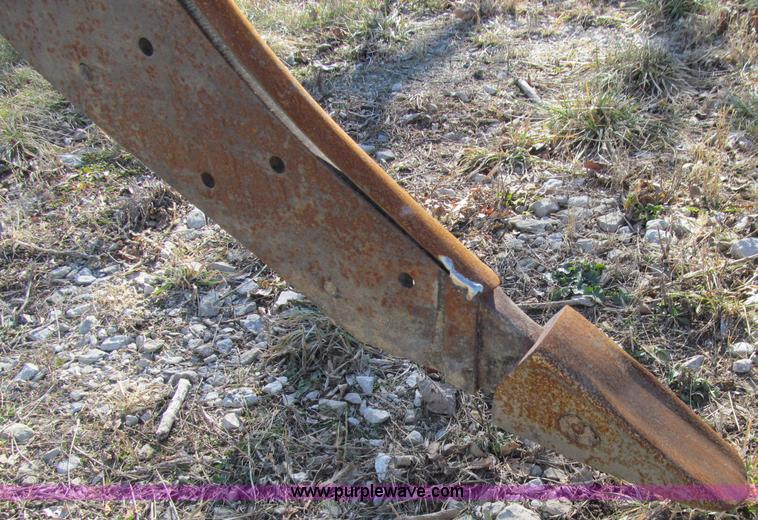 image for item D7136 Case IH 6800 combo mulch ripper