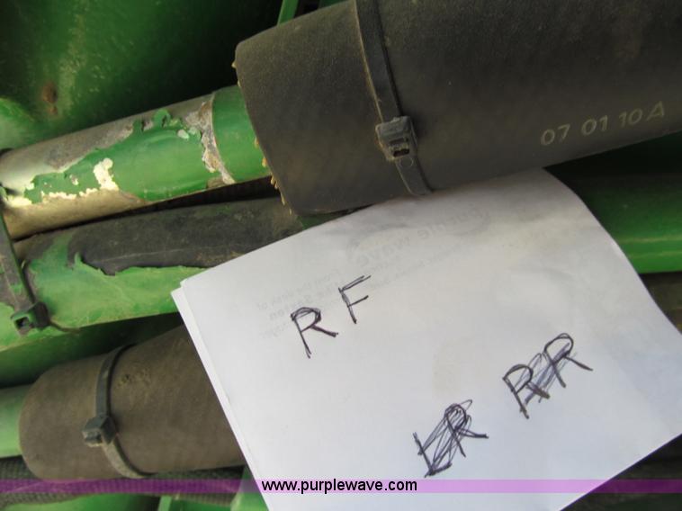 image for item D7138 2010 John Deere 4930 self-propelled sprayer