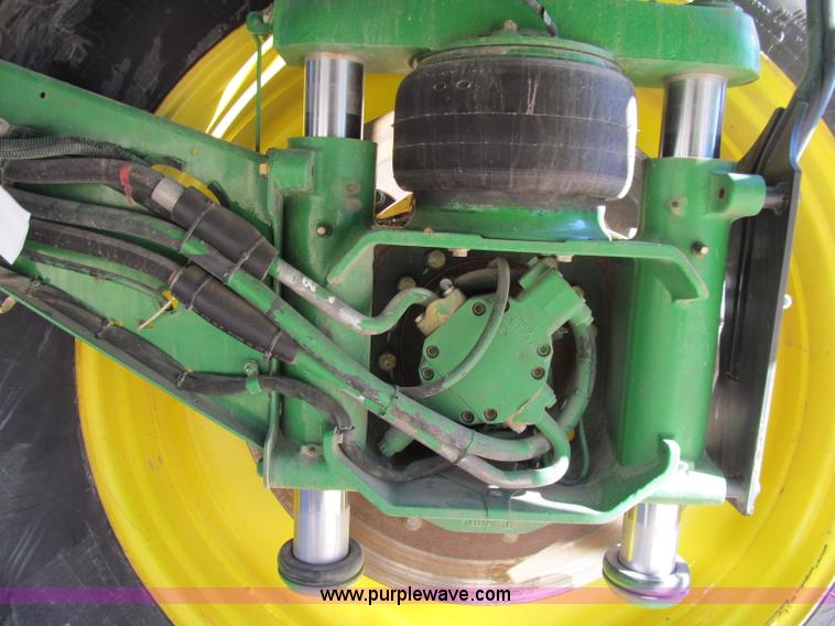 image for item D7138 2010 John Deere 4930 self-propelled sprayer