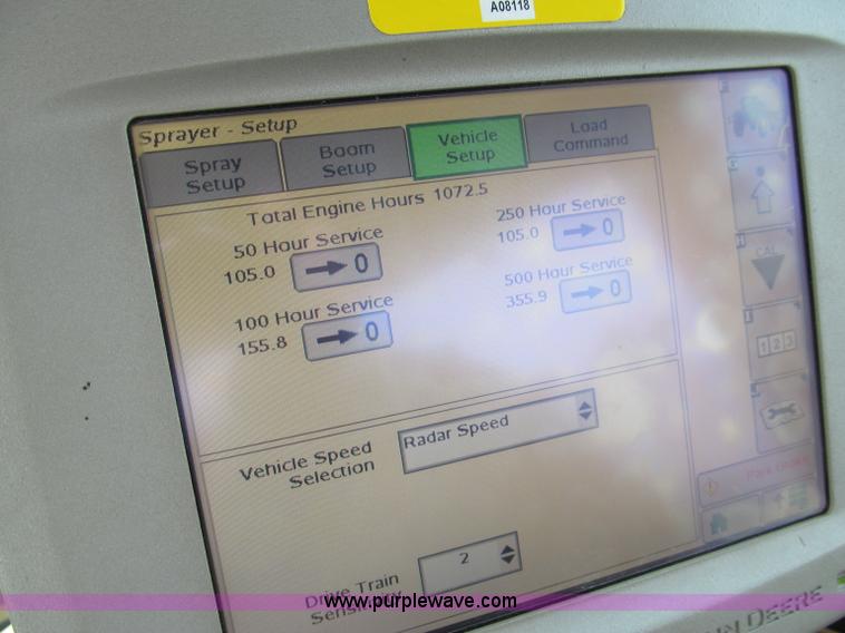 image for item D7138 2010 John Deere 4930 self-propelled sprayer