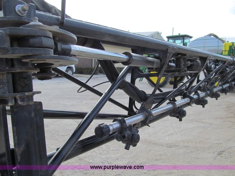 image for item D7138 2010 John Deere 4930 self-propelled sprayer