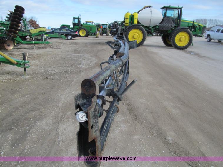 image for item D7138 2010 John Deere 4930 self-propelled sprayer