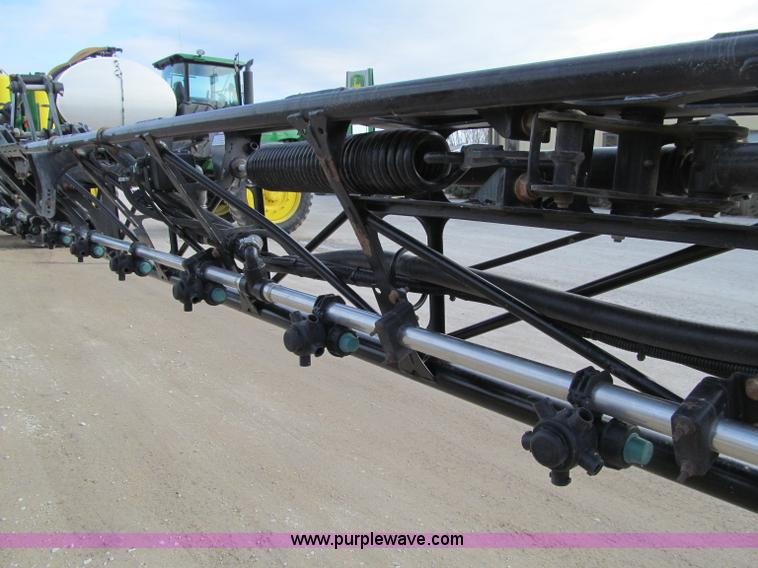 image for item D7138 2010 John Deere 4930 self-propelled sprayer