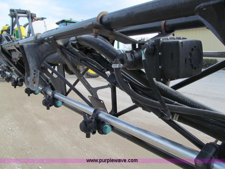 image for item D7138 2010 John Deere 4930 self-propelled sprayer