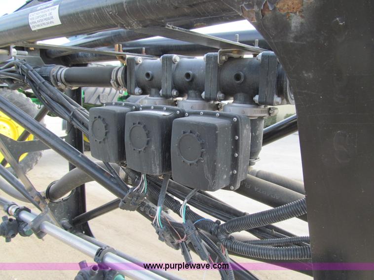 image for item D7138 2010 John Deere 4930 self-propelled sprayer