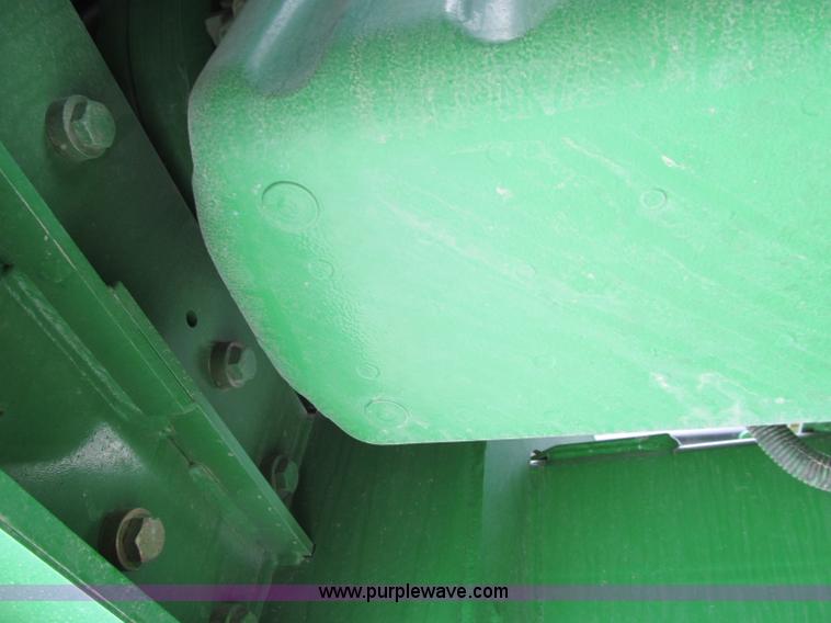 image for item D7138 2010 John Deere 4930 self-propelled sprayer