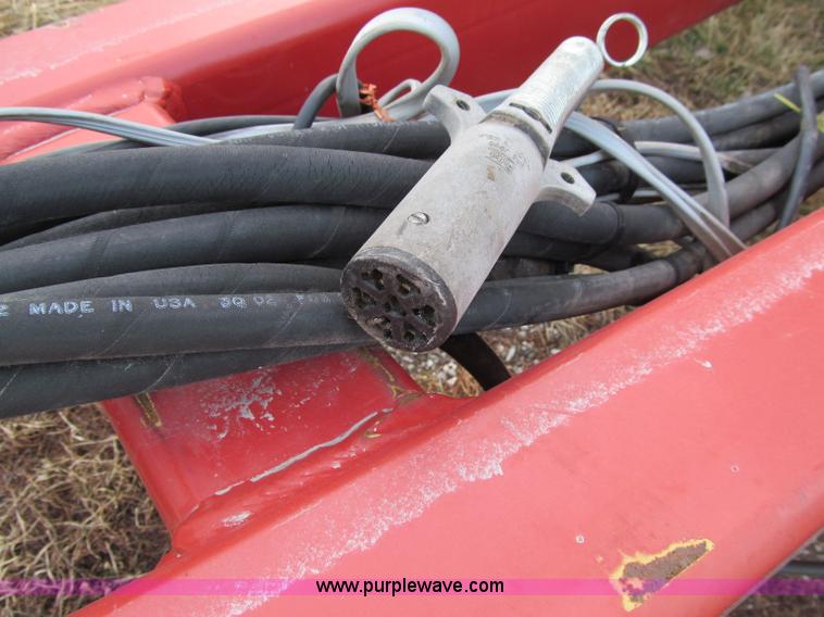 image for item D7141 2004 Hiniker 4836 air seeder