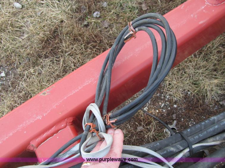 image for item D7141 2004 Hiniker 4836 air seeder