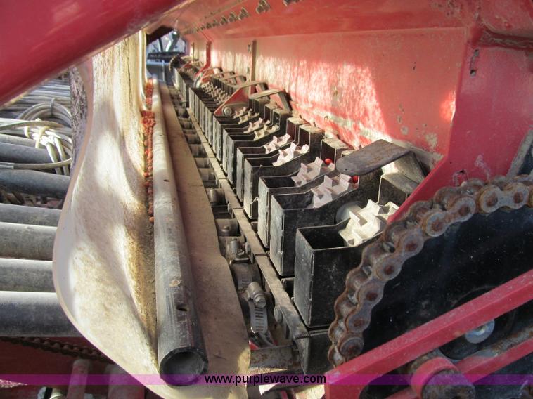 image for item D7141 2004 Hiniker 4836 air seeder