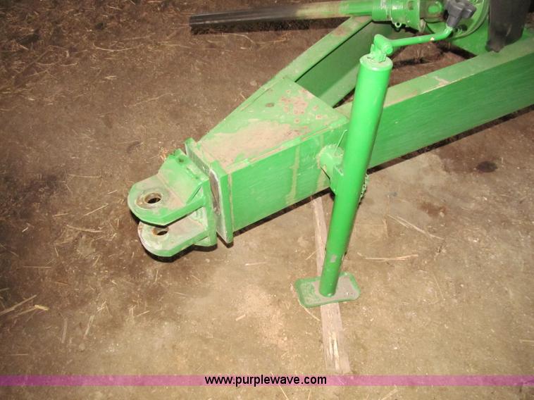 image for item D7143 Parker 450 grain cart