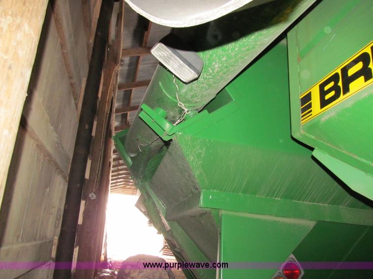 image for item D7143 Parker 450 grain cart