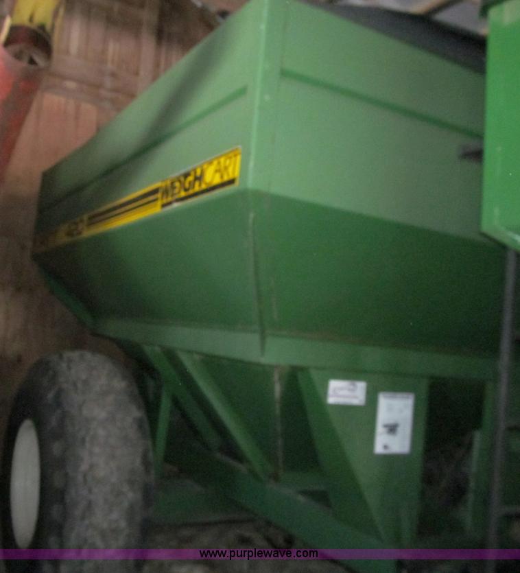 image for item D7144 Brent 420 grain cart
