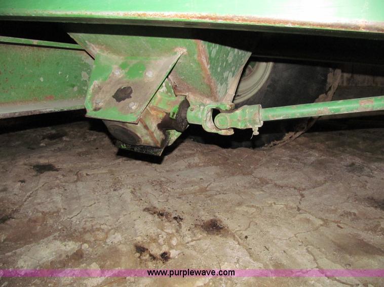 image for item D7144 Brent 420 grain cart