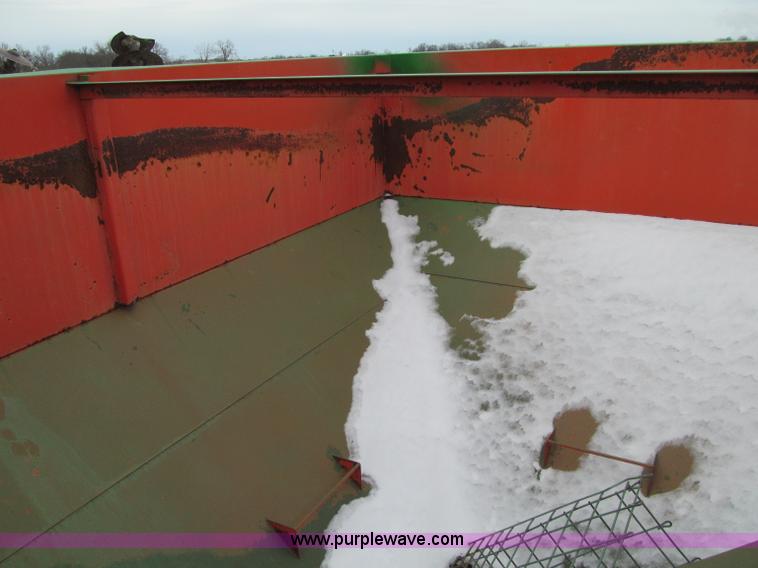 image for item D7145 Killbros grain cart