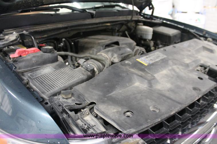 image for item E2563 2009 Chevrolet Silverado 2500HD LT Extended Cab pickup truck