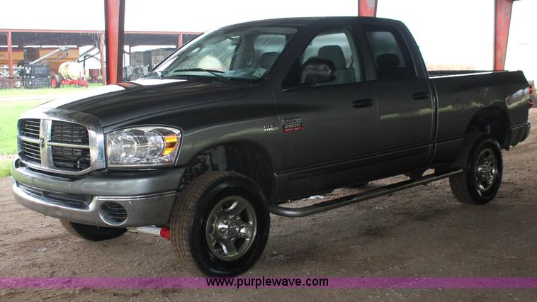 image for item E2567 2007 Dodge Ram 2500 HD SLT Quad Cab pickup truck