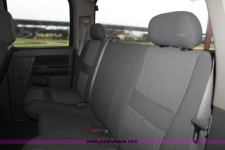 image for item E2567 2007 Dodge Ram 2500 HD SLT Quad Cab pickup truck