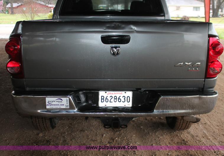 image for item E2567 2007 Dodge Ram 2500 HD SLT Quad Cab pickup truck
