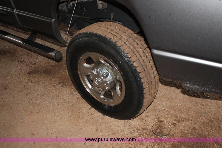 image for item E2567 2007 Dodge Ram 2500 HD SLT Quad Cab pickup truck