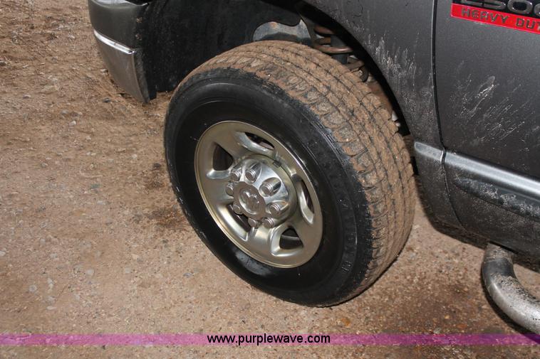 image for item E2567 2007 Dodge Ram 2500 HD SLT Quad Cab pickup truck