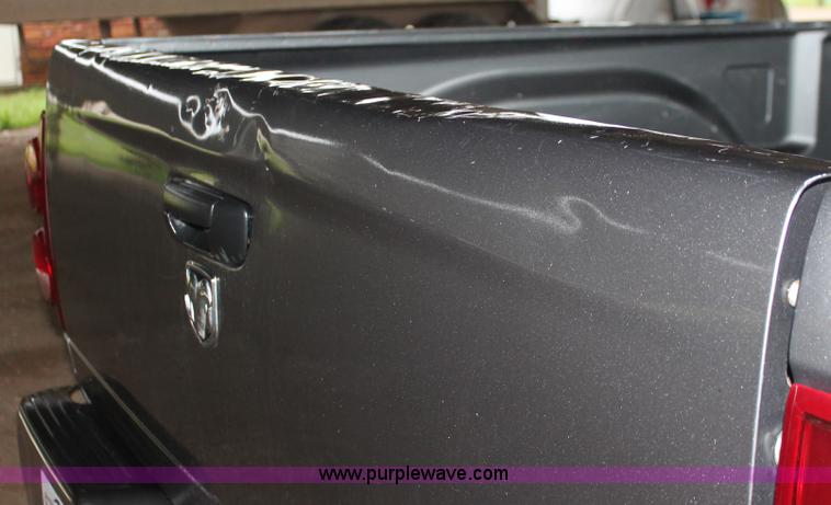 image for item E2567 2007 Dodge Ram 2500 HD SLT Quad Cab pickup truck