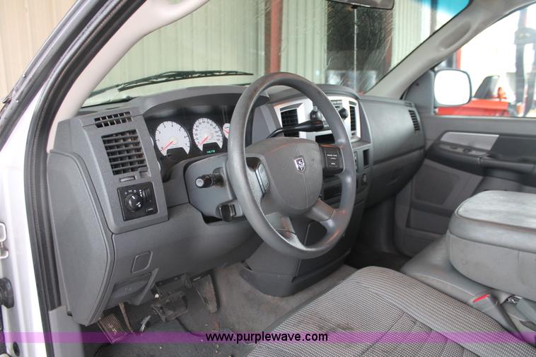 image for item E2569 2009 Dodge Ram 2500 HD Big Horn Edition Quad Cab pickup truck