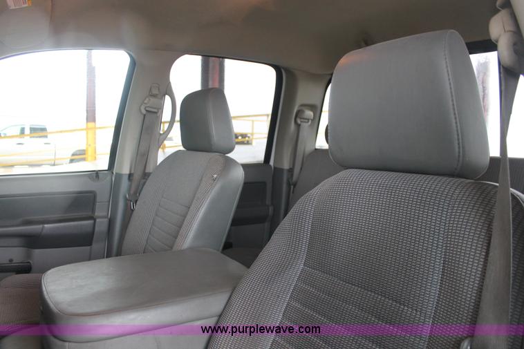 image for item E2569 2009 Dodge Ram 2500 HD Big Horn Edition Quad Cab pickup truck