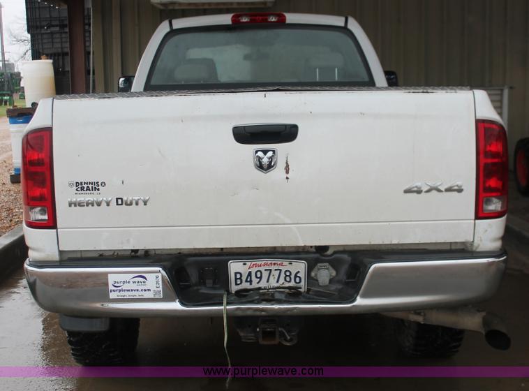 image for item E2570 2006 Dodge Ram 2500 Quad Cab pickup truck