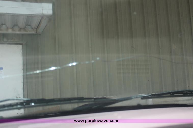 image for item E2570 2006 Dodge Ram 2500 Quad Cab pickup truck