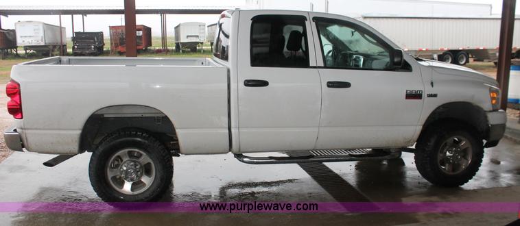 image for item E2571 2009 Dodge Ram 2500 HD Big Horn Edition Quad Cab pickup truck