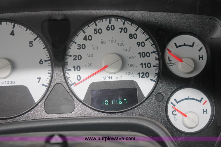 image for item E2571 2009 Dodge Ram 2500 HD Big Horn Edition Quad Cab pickup truck