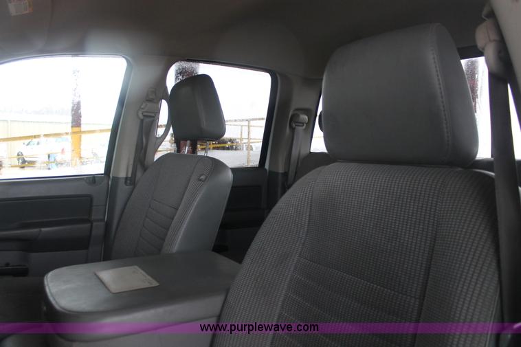 image for item E2571 2009 Dodge Ram 2500 HD Big Horn Edition Quad Cab pickup truck