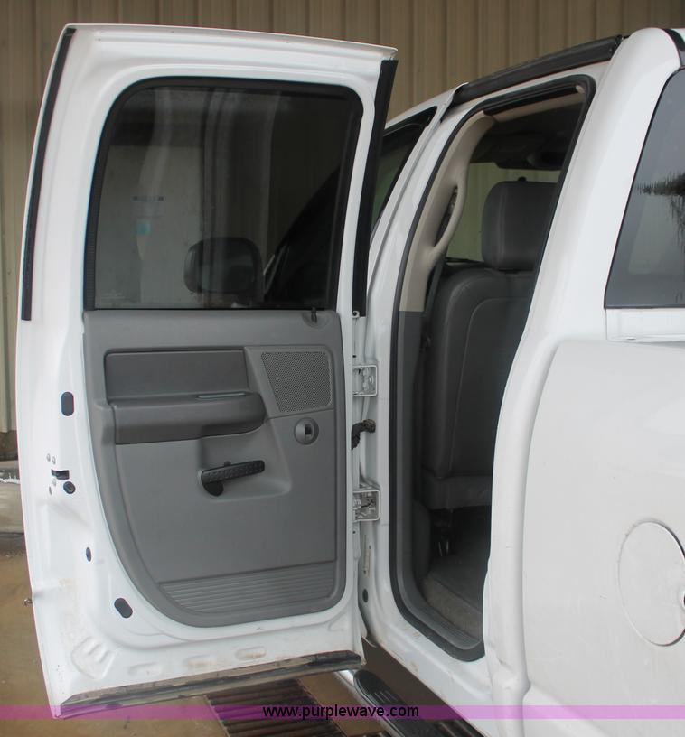 image for item E2571 2009 Dodge Ram 2500 HD Big Horn Edition Quad Cab pickup truck