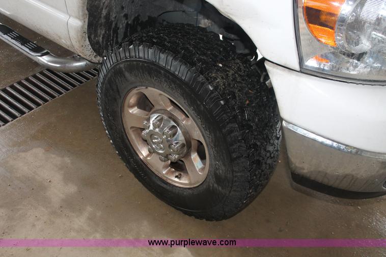 image for item E2571 2009 Dodge Ram 2500 HD Big Horn Edition Quad Cab pickup truck