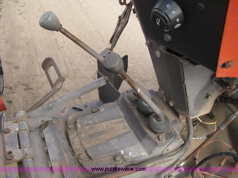 image for item E3012 Massey Fergusen 261 tractor