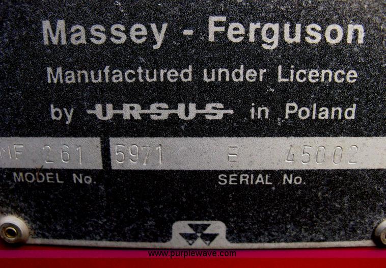 image for item E3012 Massey Fergusen 261 tractor