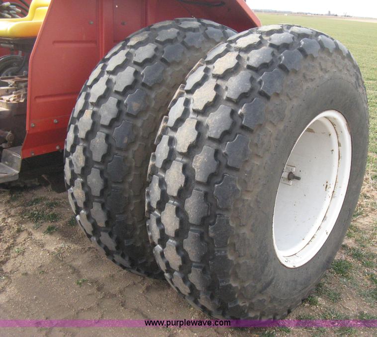 image for item E3012 Massey Fergusen 261 tractor